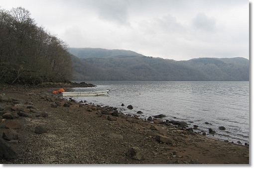 �N�b�^����