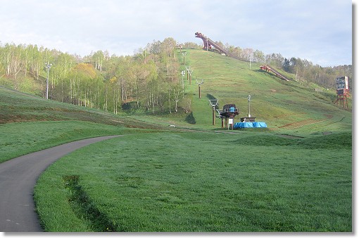 �r���R(��m����)